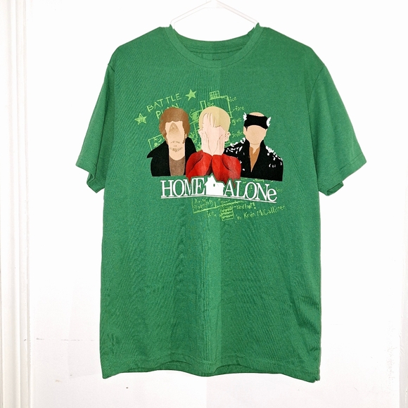 Green Home Alone Graphic Tee - Large - Picture 1 of 4